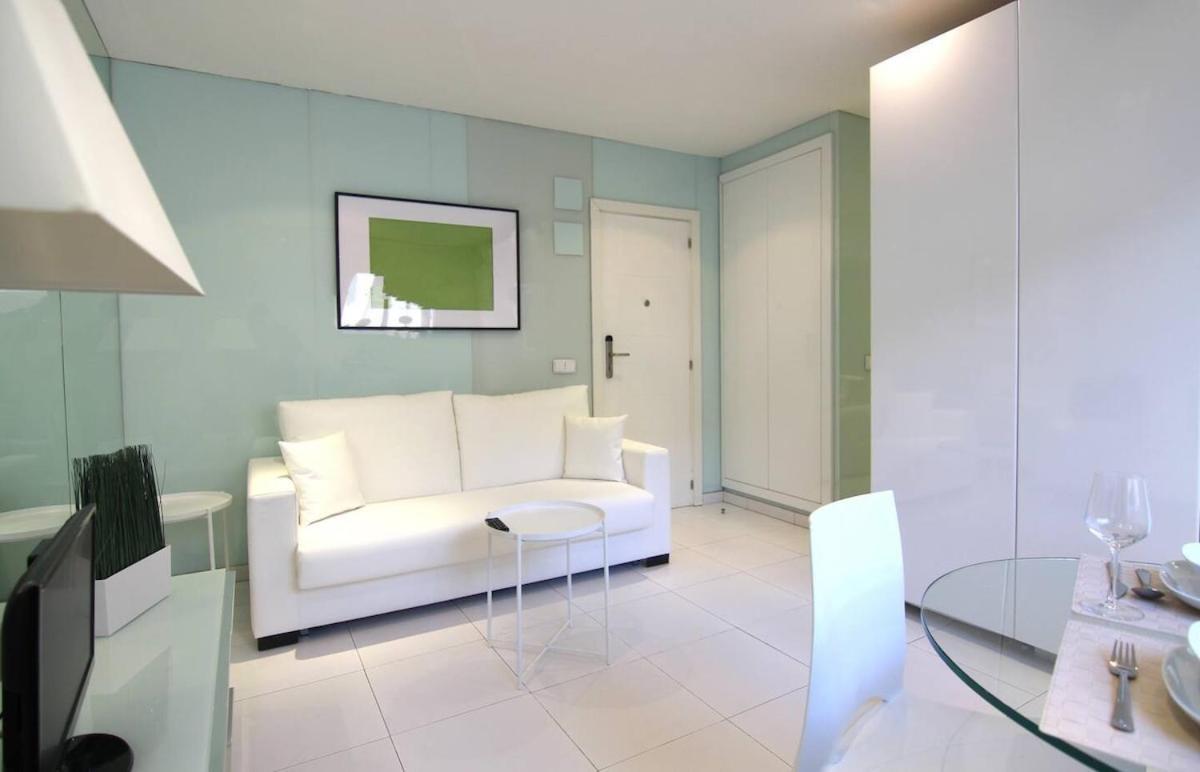 Ap Gran Via IV -Quinto Piso Sin Ascensor- Apartment Madrid Exterior photo