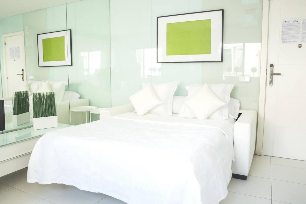 Ap Gran Via IV -Quinto Piso Sin Ascensor- Apartment Madrid Exterior photo